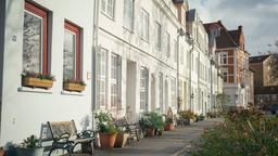 Lübeck hotels near Behnhaus