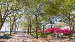 Charleston hotel directory