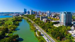 Hotels near Milwaukee-Mitchell Airport