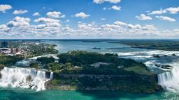 Niagara Falls hotels near Niagara Adventure Theater