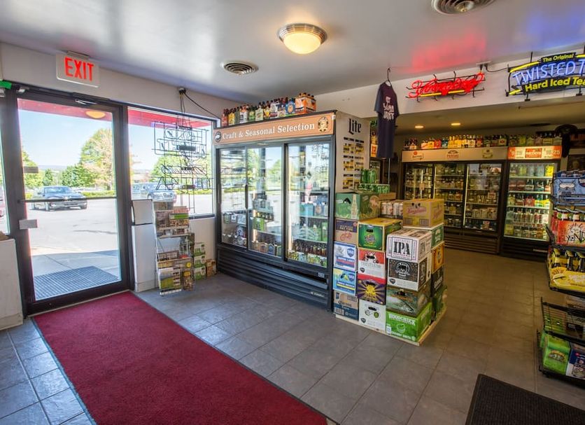 Shop Photo