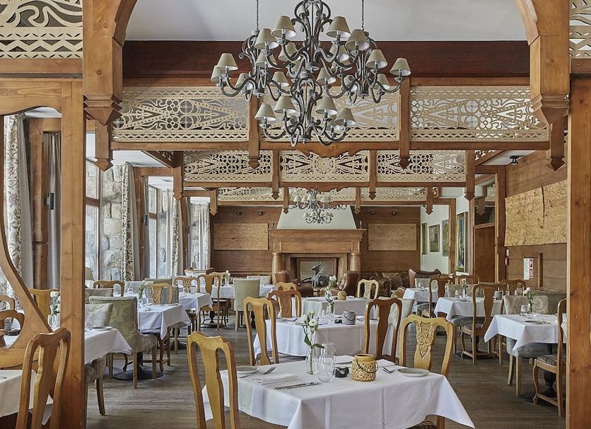 Restaurant Photo