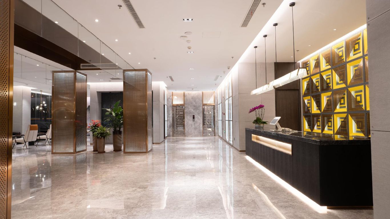 Shandong International Hotel (Jinan Quancheng Square Daming Lake Branch)