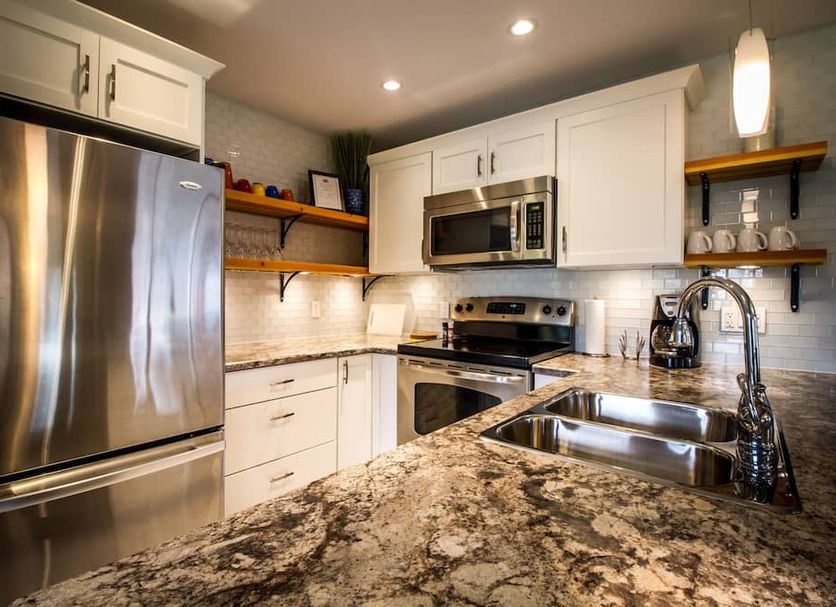 Kitchen Photo