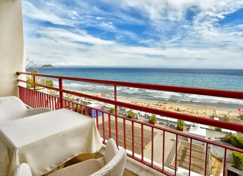 Balcony Photo