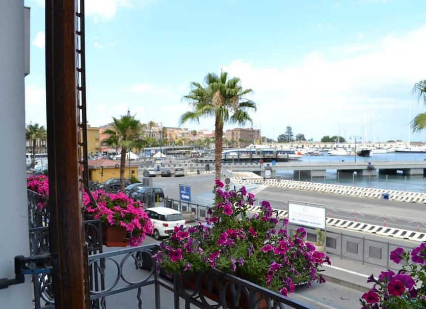 Balcony Photo