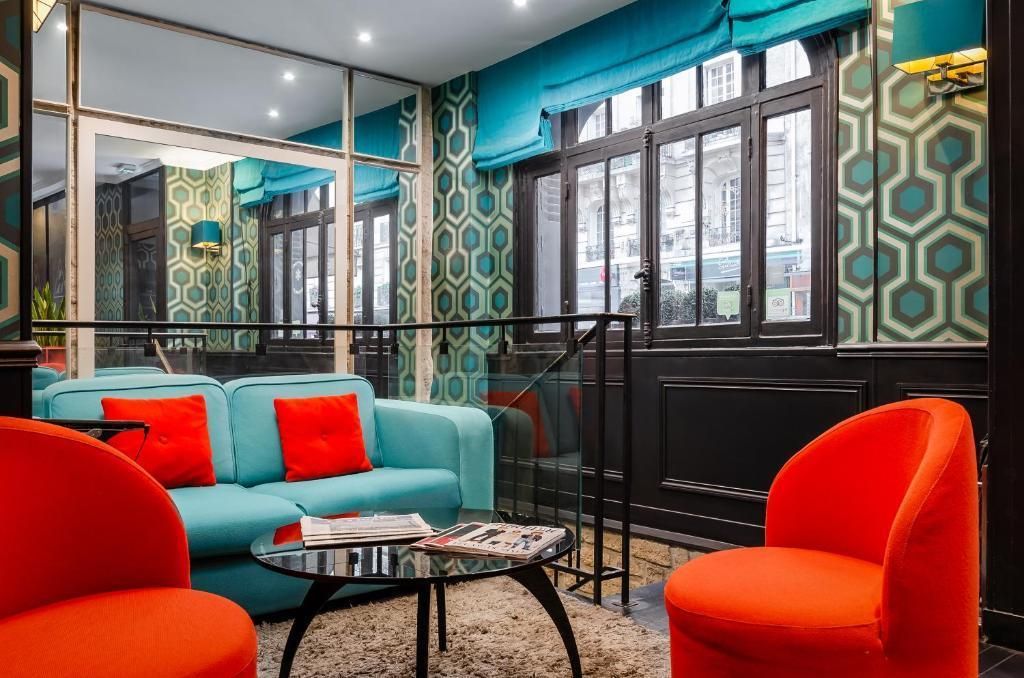 Lounge Photo