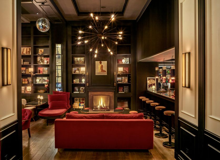 Lounge Photo