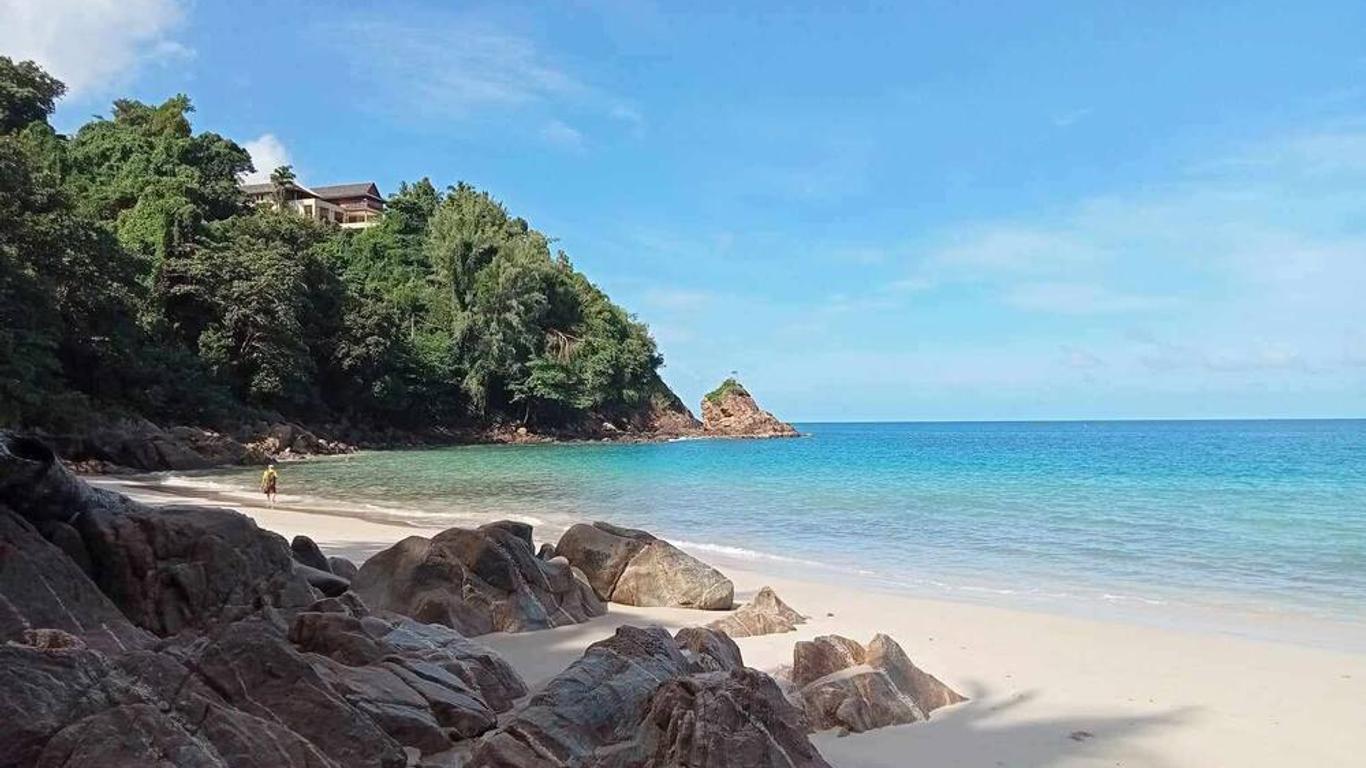 Capital O 486 Naiyang Beach Hotel