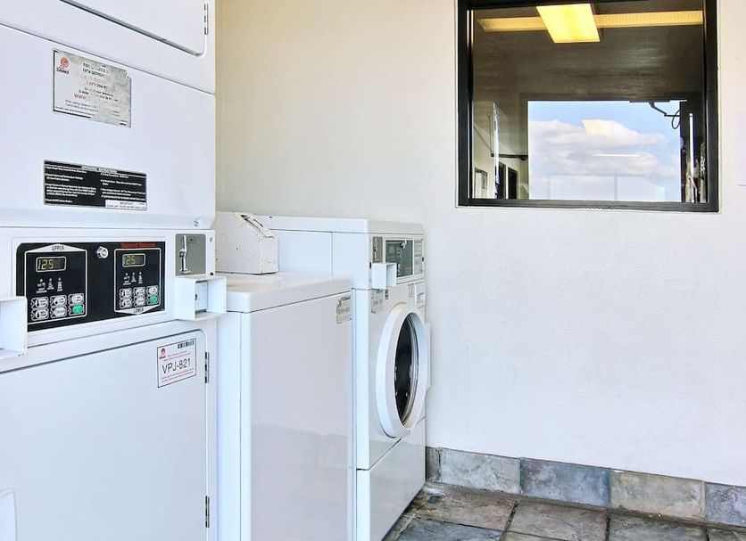 Laundry facility Photo