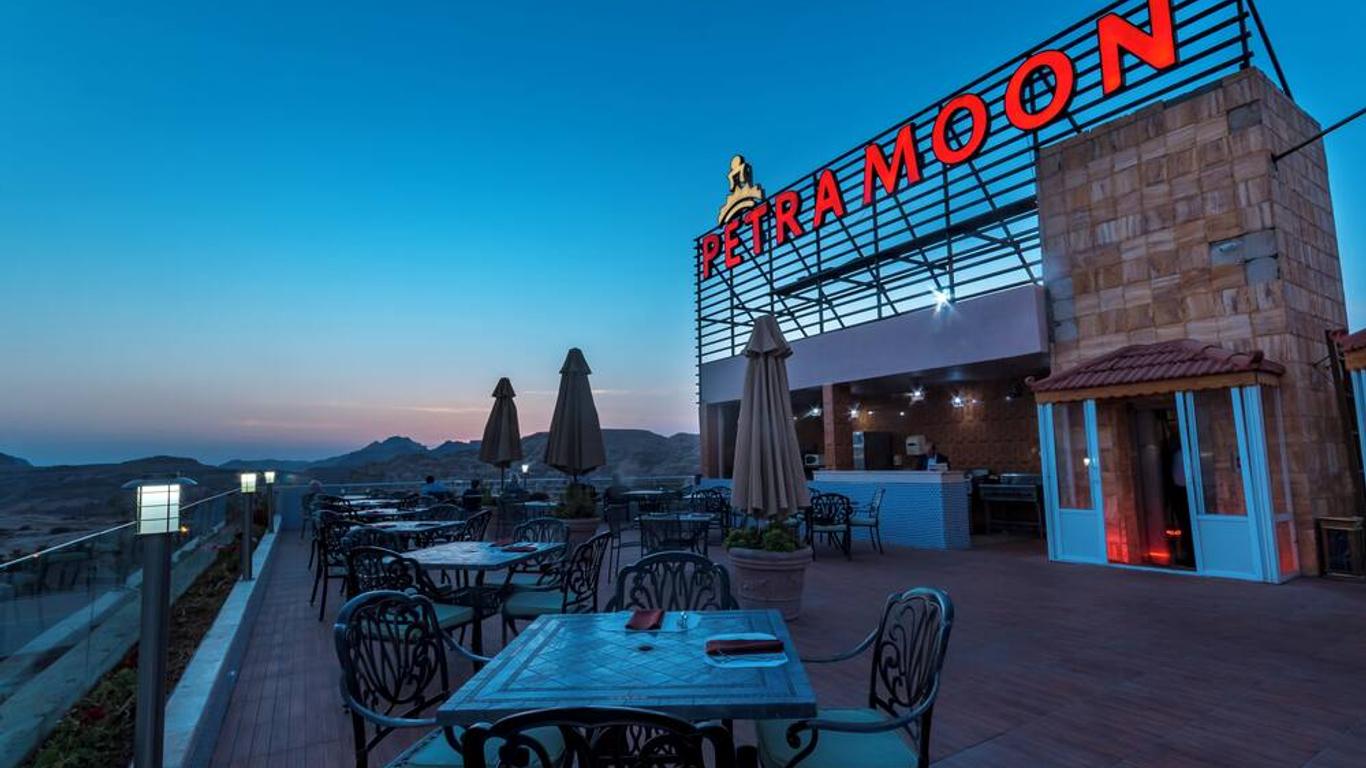 Petra Moon Hotel