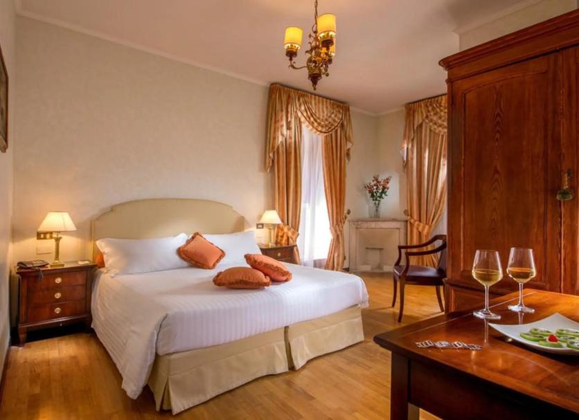 Bedroom Photo