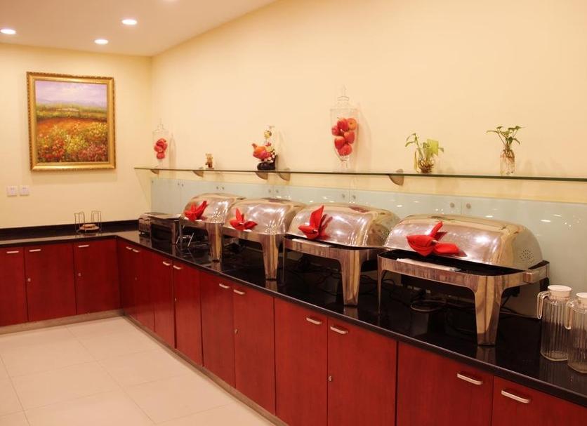 Buffet Photo