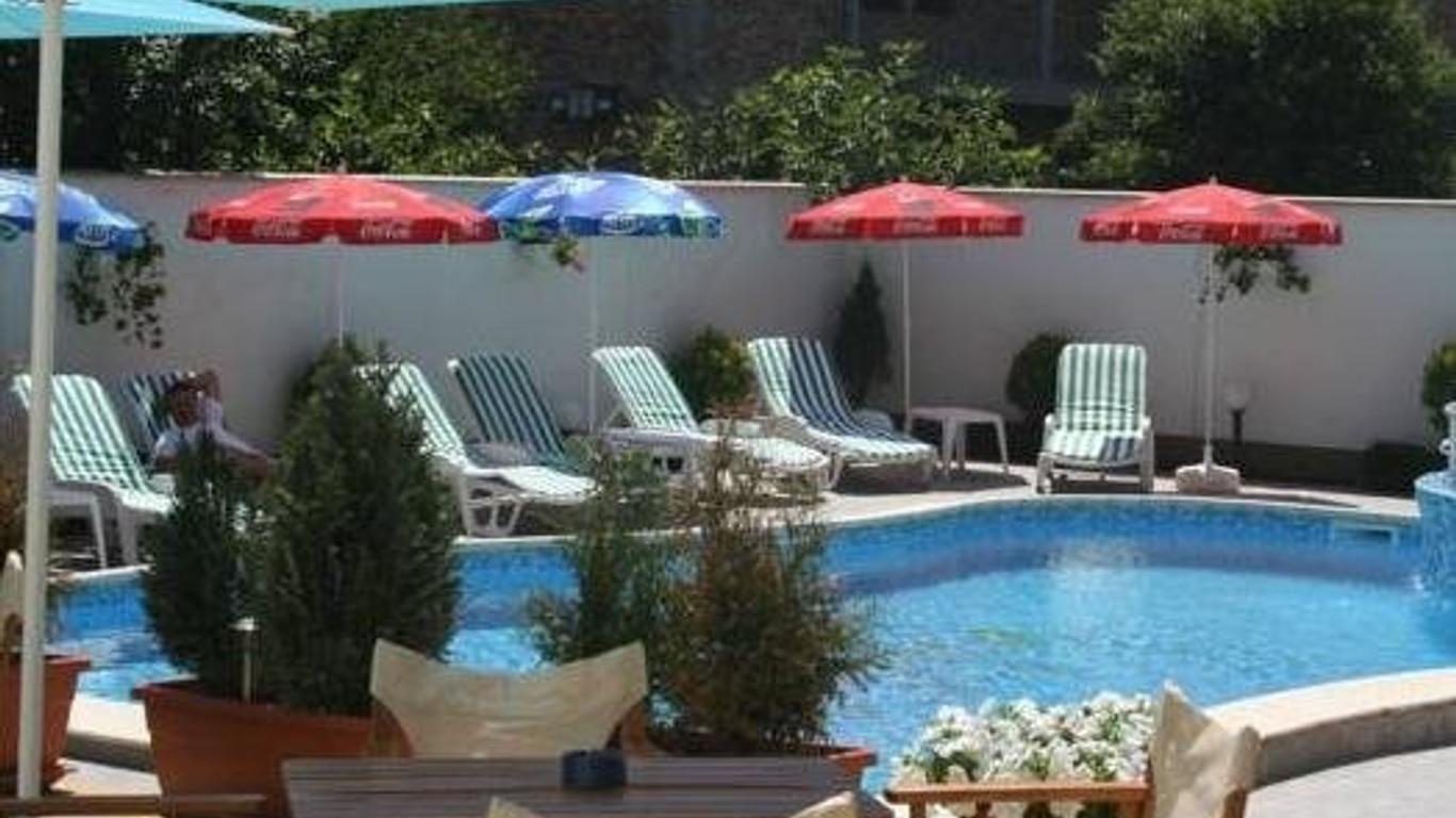 Mirana Family Hotel