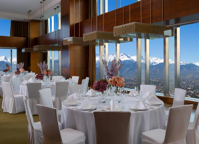 Banquet hall Photo