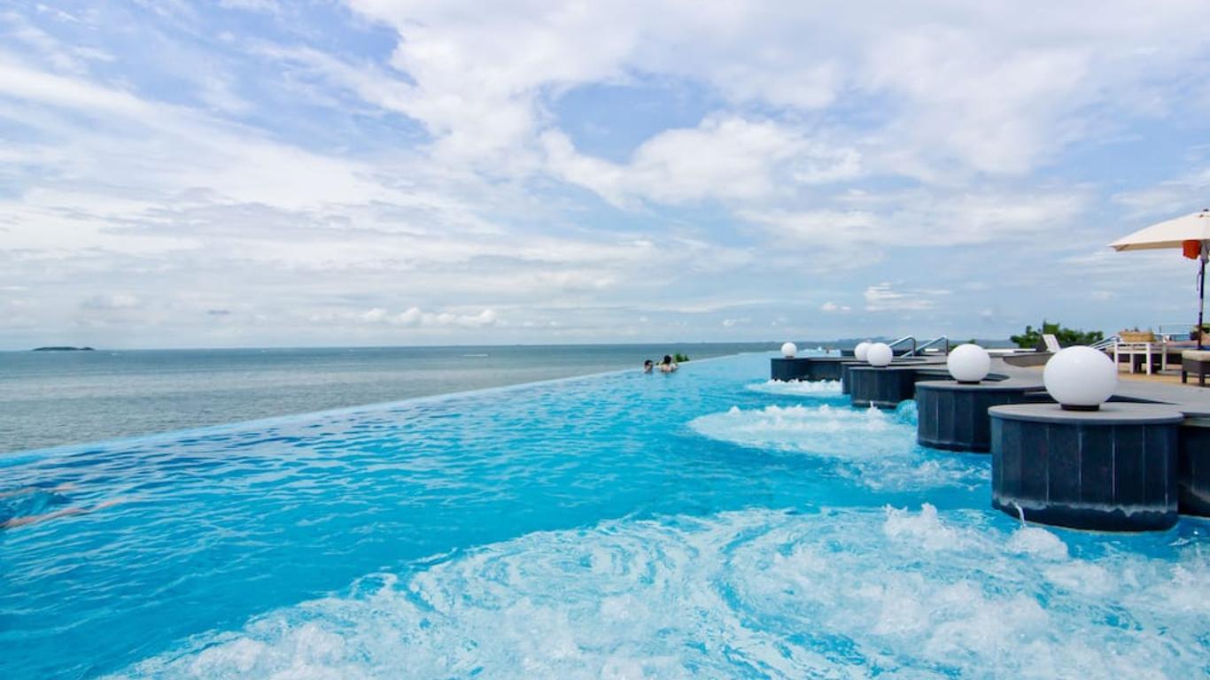 Royal Cliff Beach Hotel
