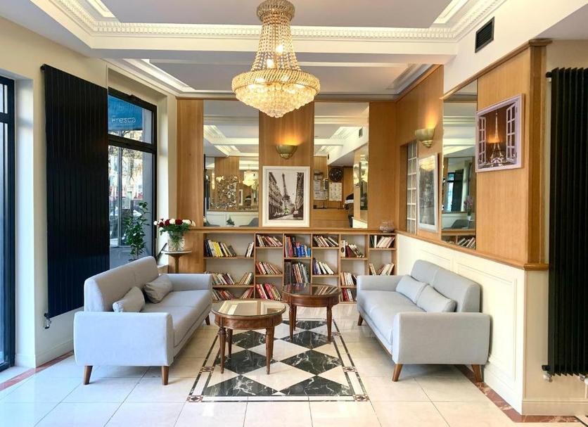 Lounge Photo