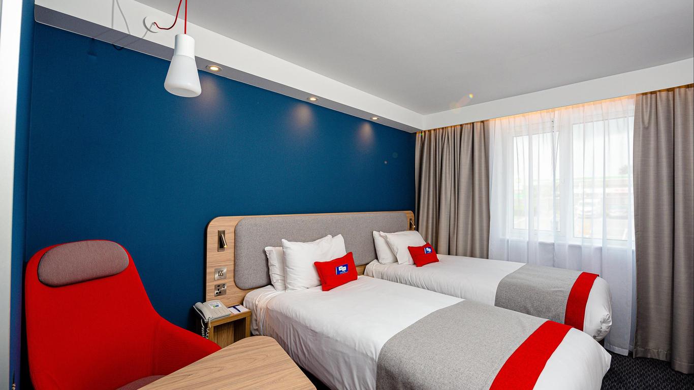 Holiday Inn Express Canterbury