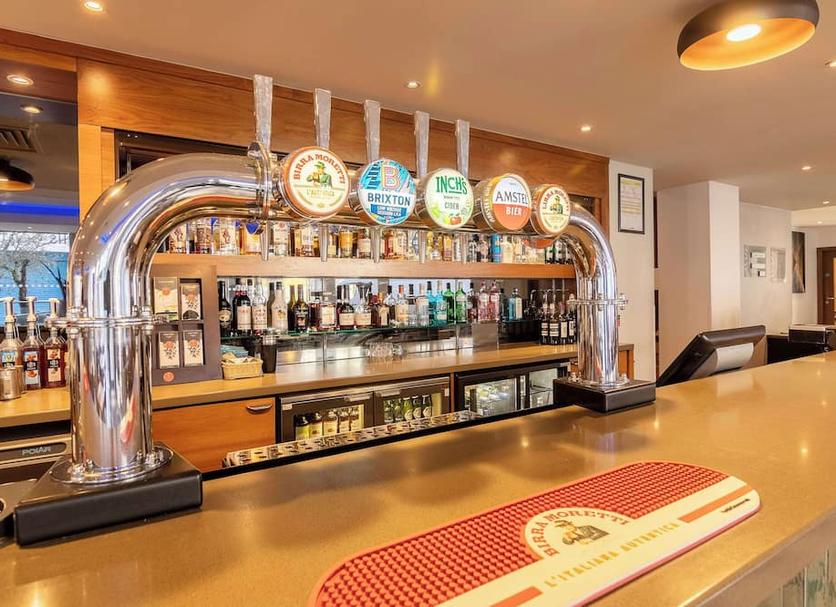 Bar Photo