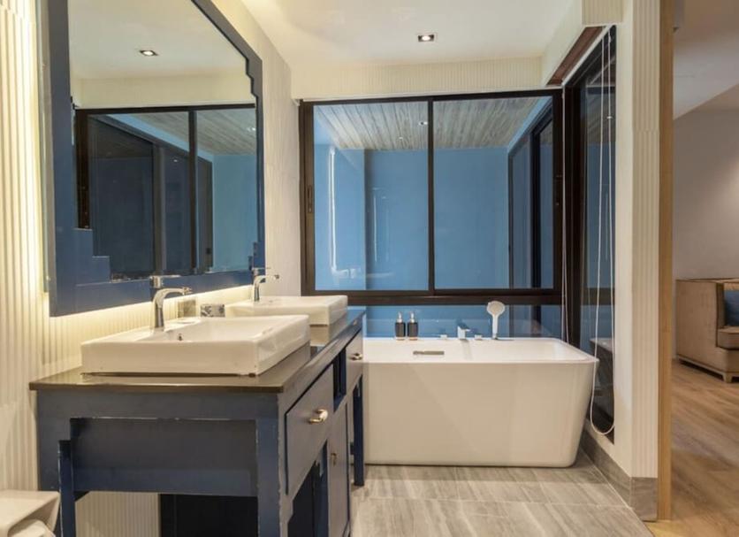 Bathroom Photo