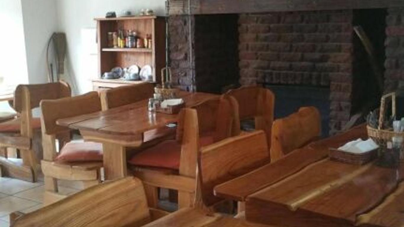Flintstones Guest House Fourways