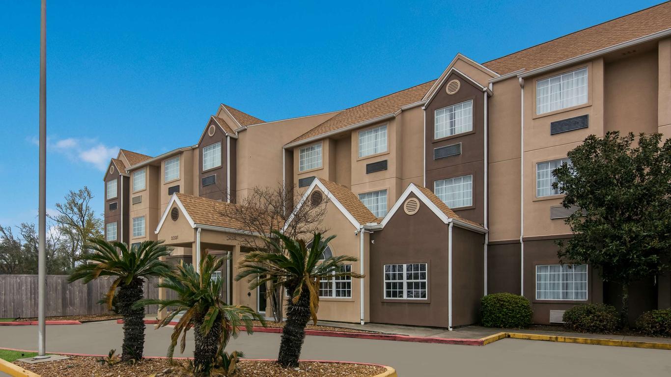 Americas Best Value Inn and Suites Lake Charles
