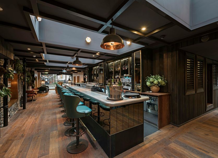 Bar Photo