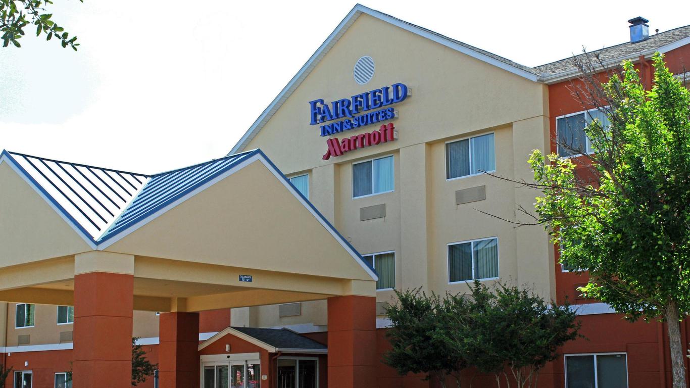 Fairfield Inn & Suites Dallas Park Central