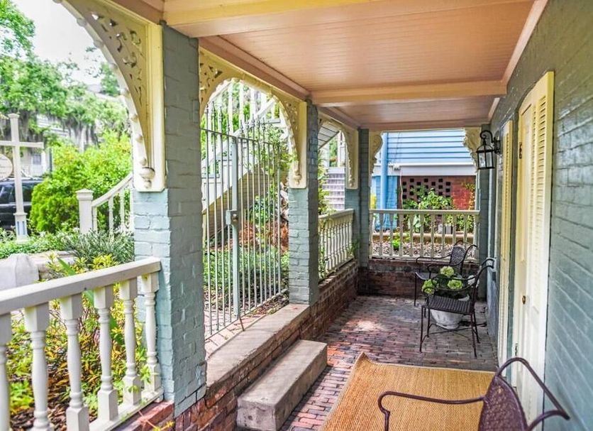 Balcony Photo