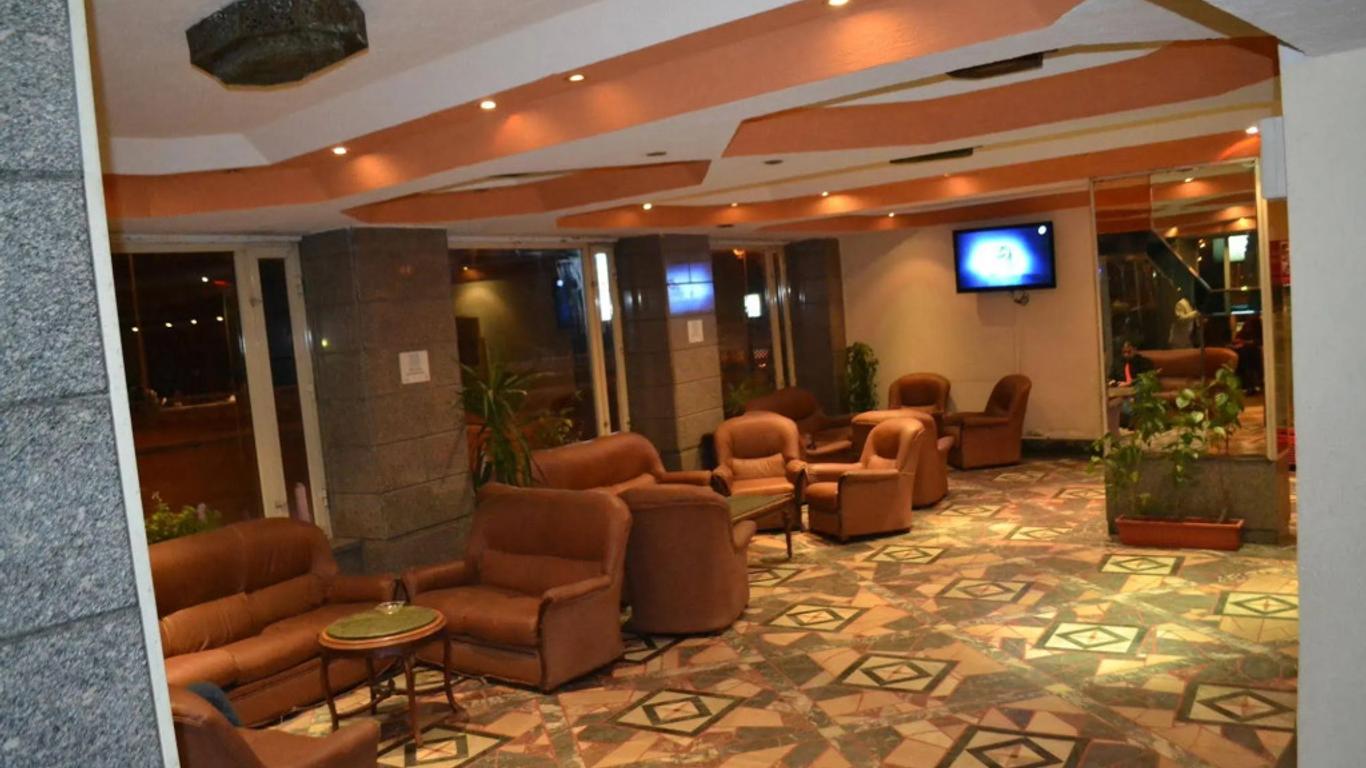 Kaoud Sporting Hotel