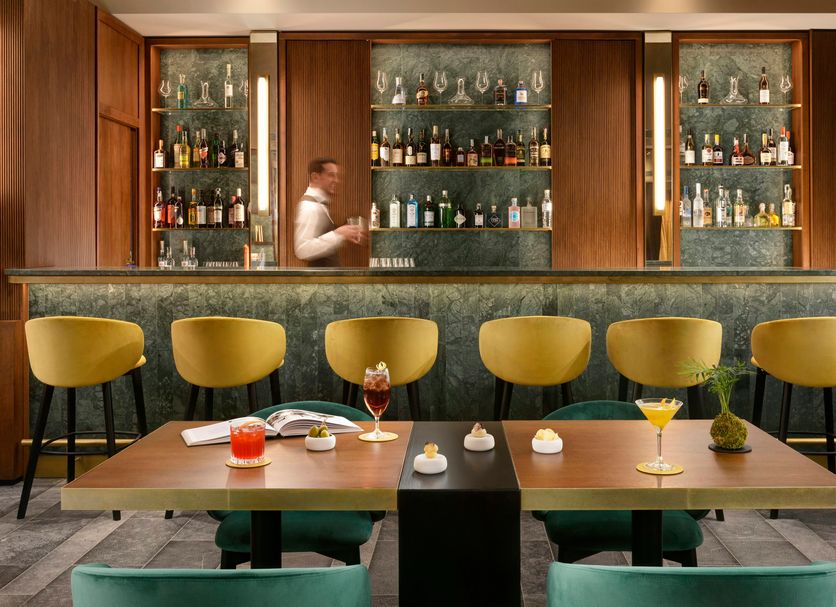 Bar Photo