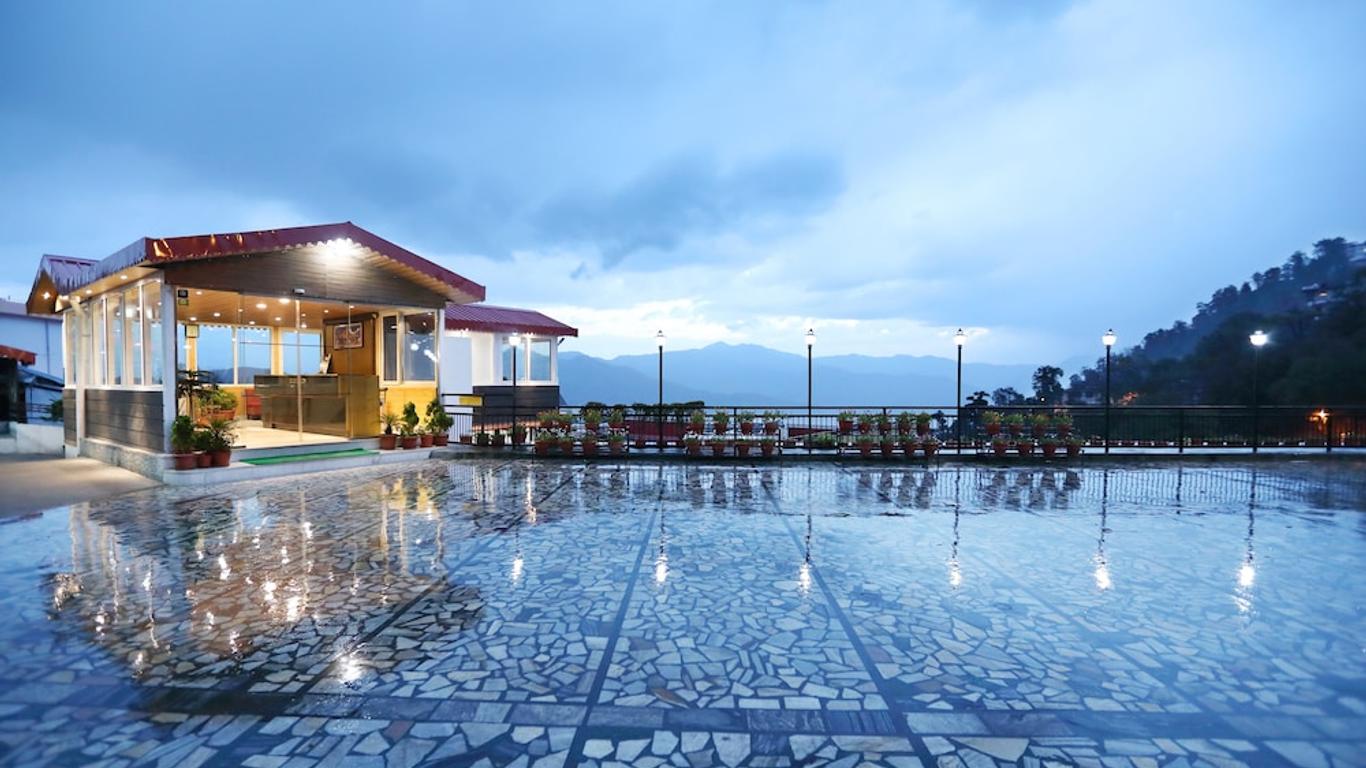 Hotel Vishnu Palace