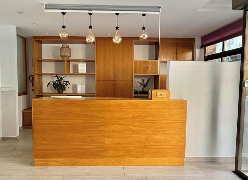 Front desk Photo