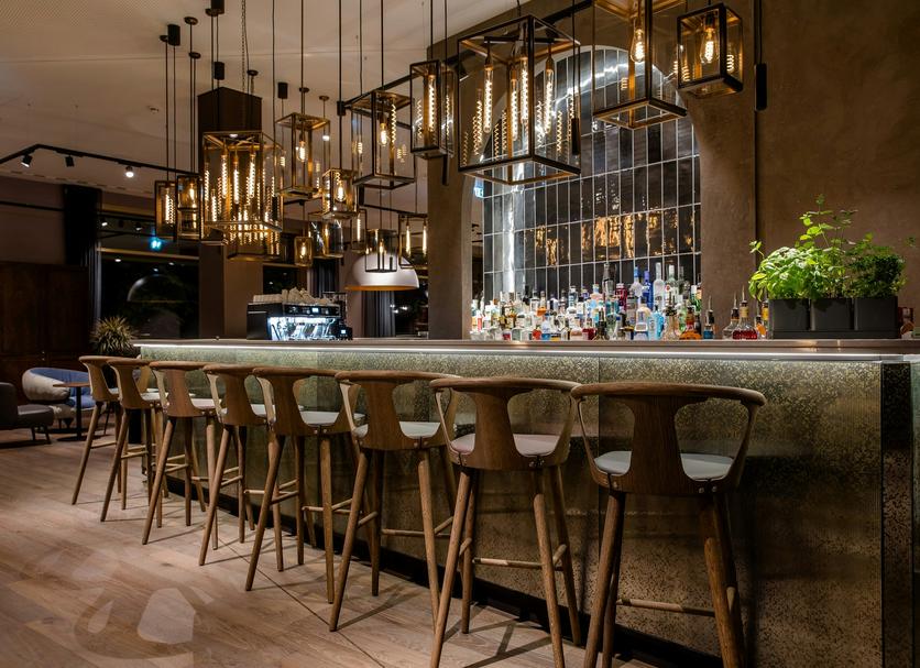 Bar Photo