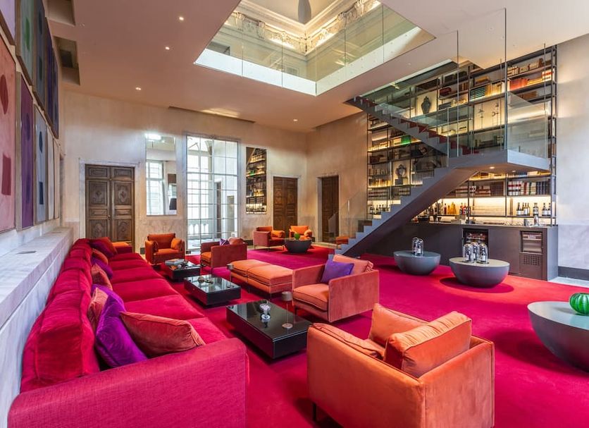 Lounge Photo