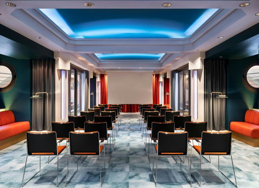 Conference room Photo