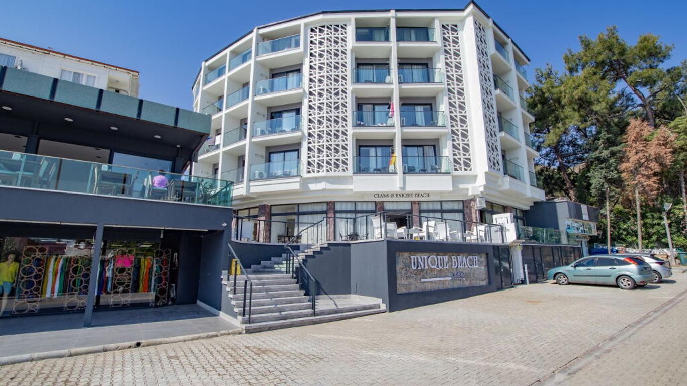 Class Beach Hotel
