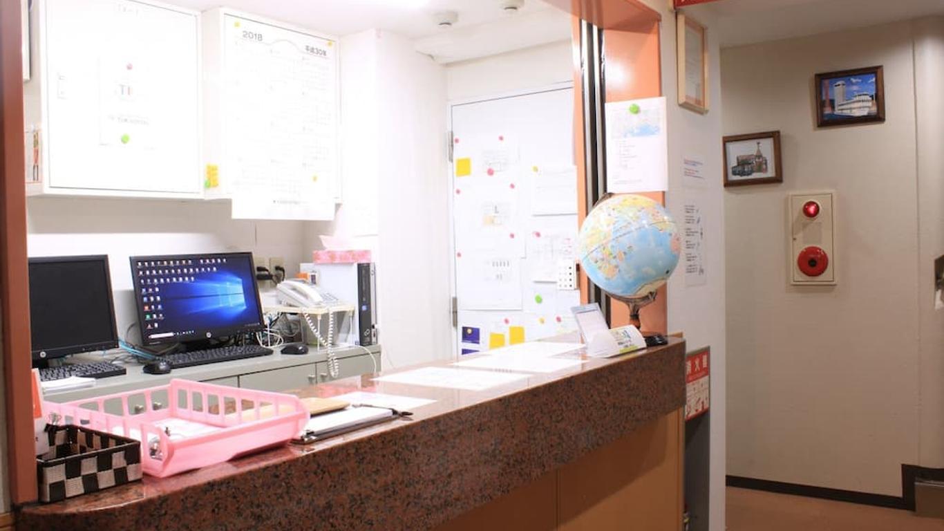 T and K Hostel Kobe Sannomiya East