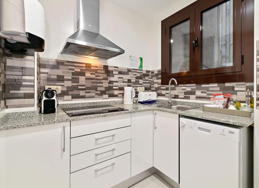 Kitchen Photo