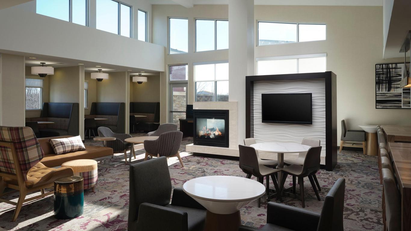 Residence Inn by Marriott Grand Rapids Airport