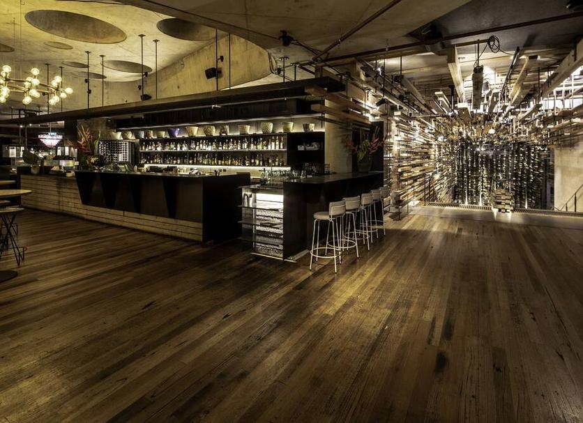 Bar Photo