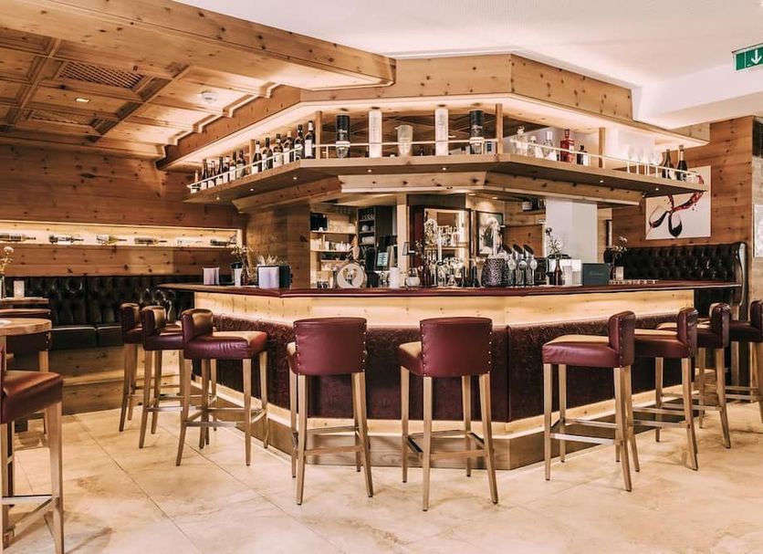Bar Photo