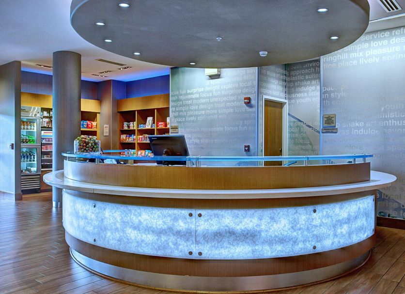 Front desk Photo