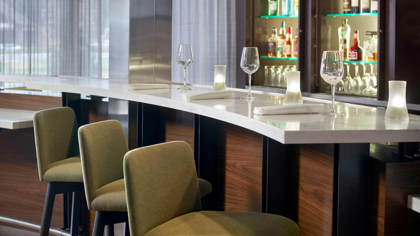 Courtyard by Marriott Charlotte SouthPark