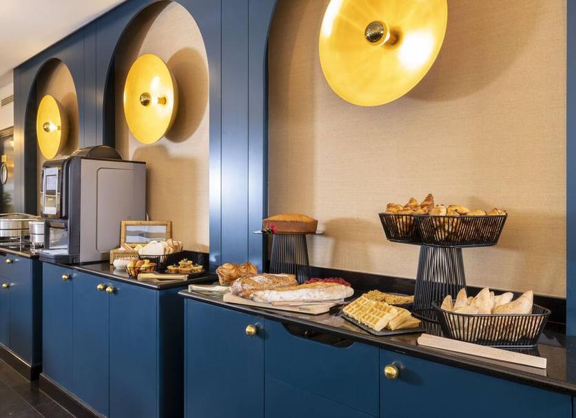Buffet Photo