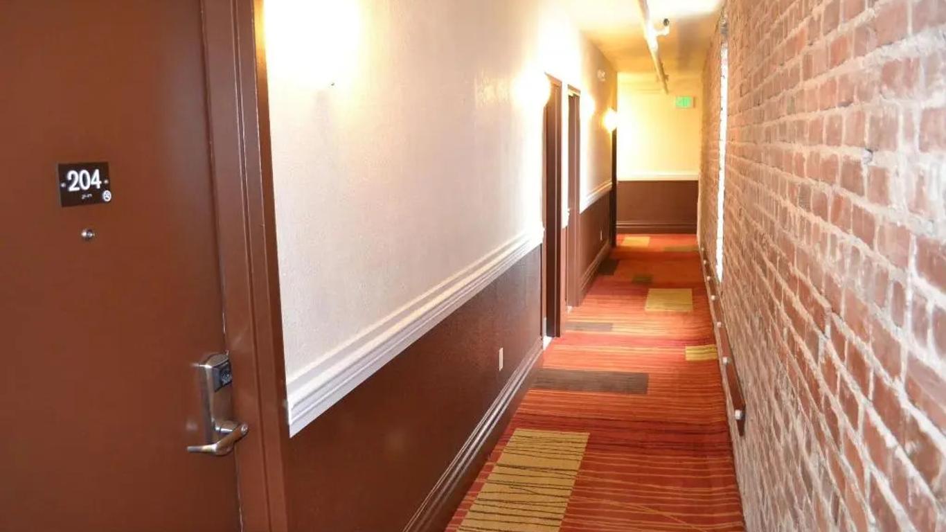 Inn on Folsom