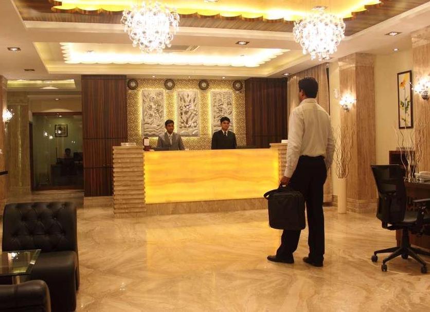 Front desk Photo