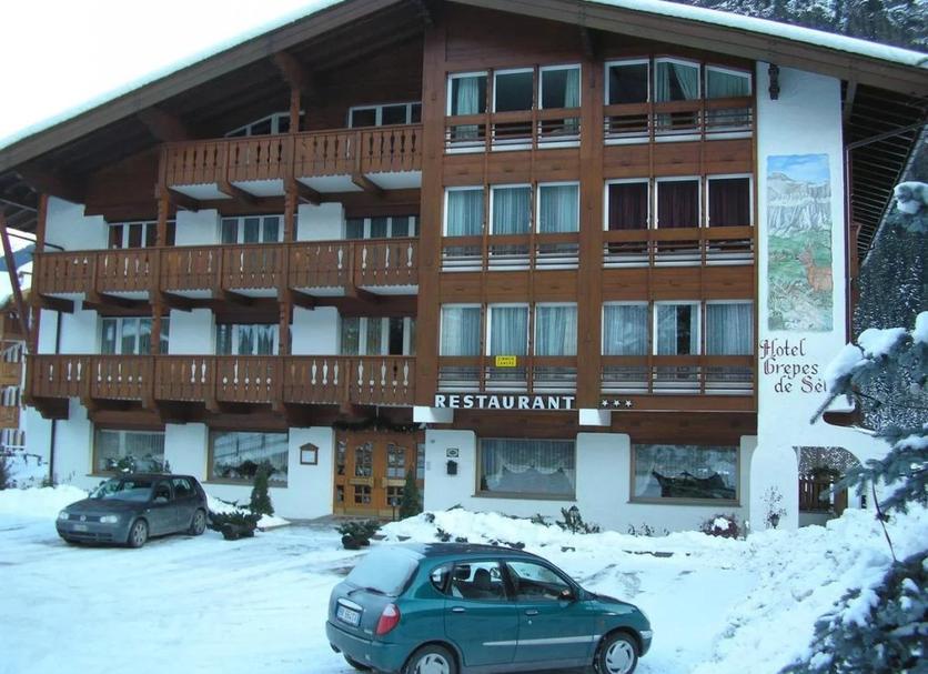 Building Photo