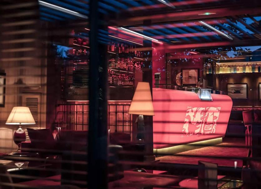 Bar Photo
