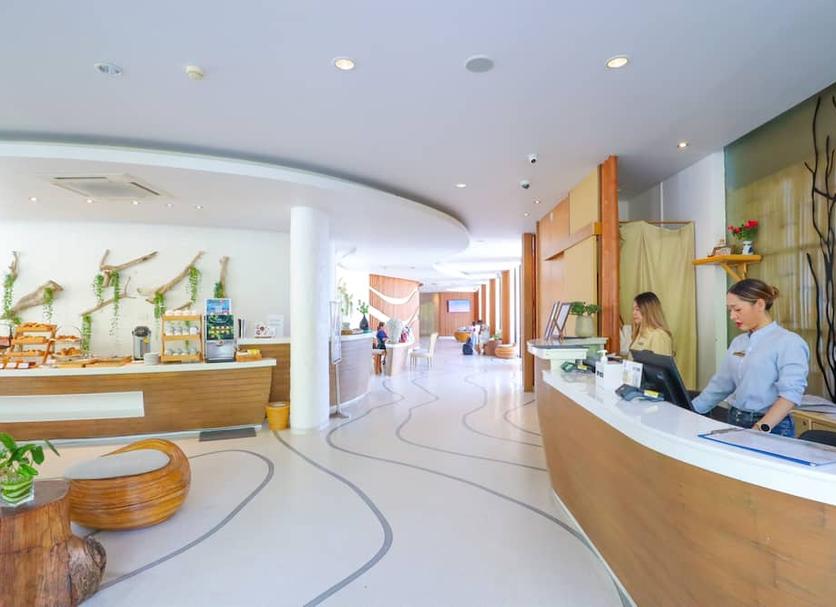 Front desk Photo